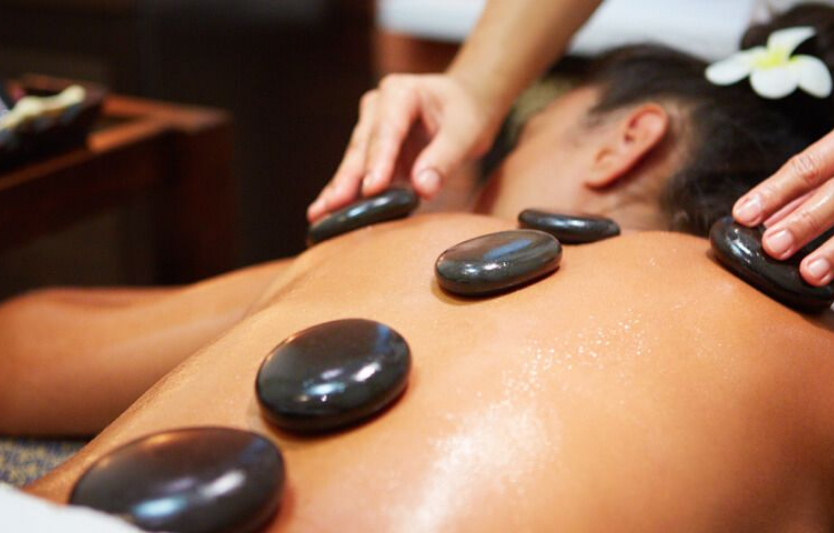 Камені для масажу: релакс після практики